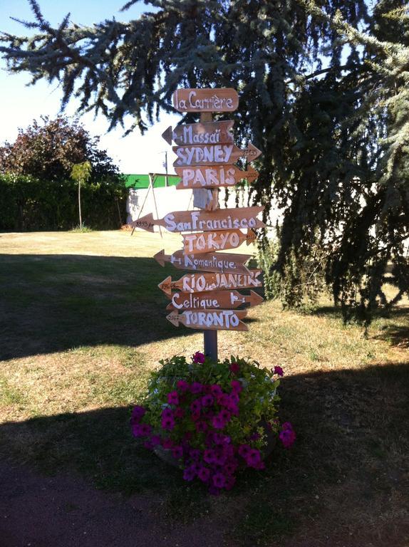 La Carriere Bed & Breakfast Charentilly Exterior foto