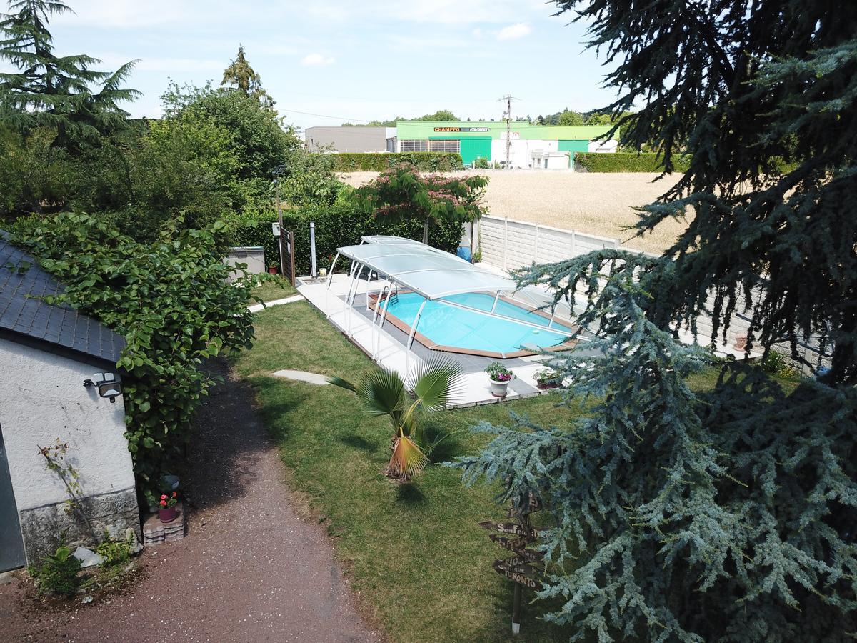 La Carriere Bed & Breakfast Charentilly Exterior foto