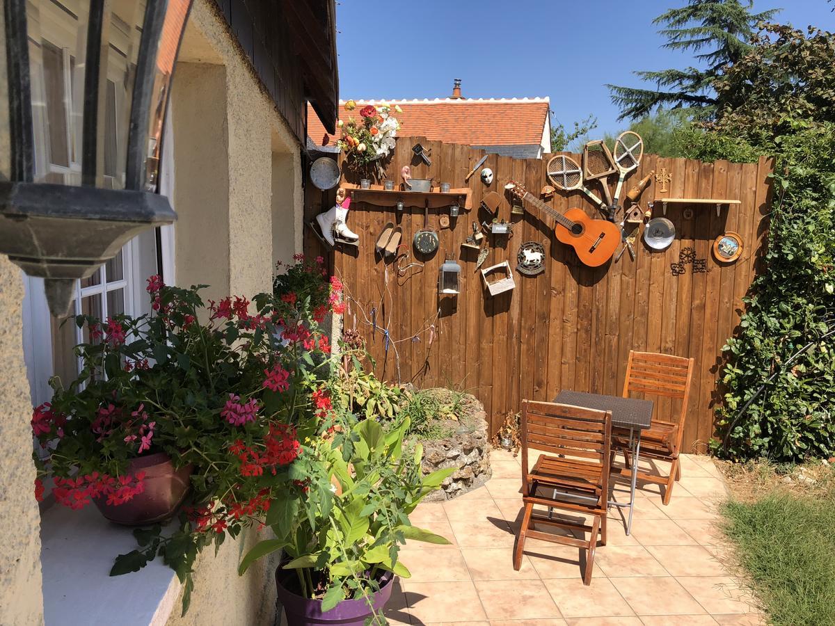 La Carriere Bed & Breakfast Charentilly Exterior foto